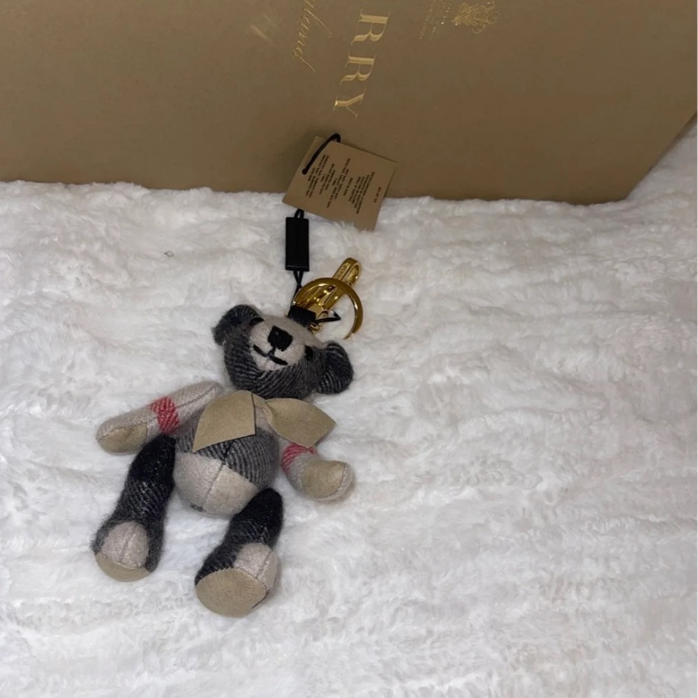Authentic Burberry Thomas Bear Charm with Bow Tie - Picture 3 of 4